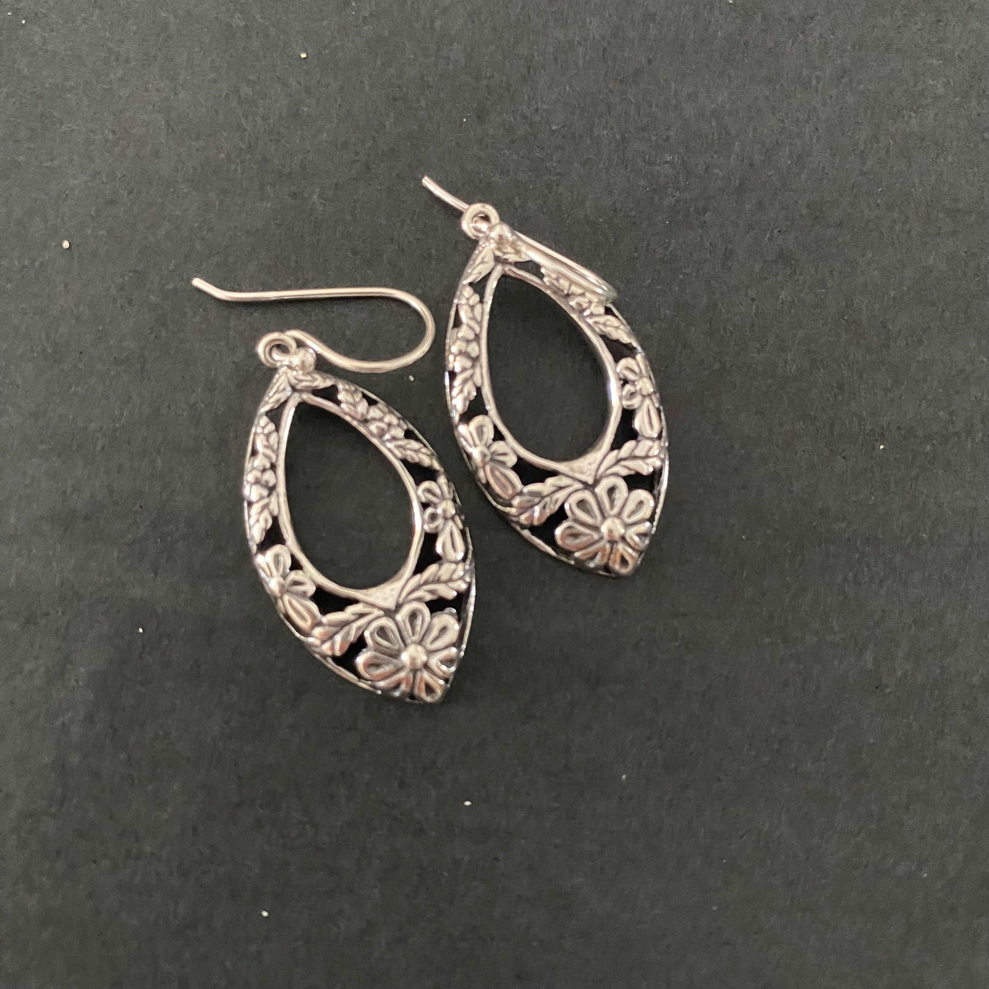 Sterling Silver Flower Pattern Earrings